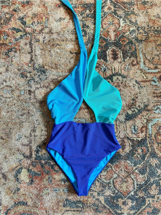 Beach Riot Other - Beach Riot Blue, Teal & Aqua Colorblock One-Piece Swimsuit